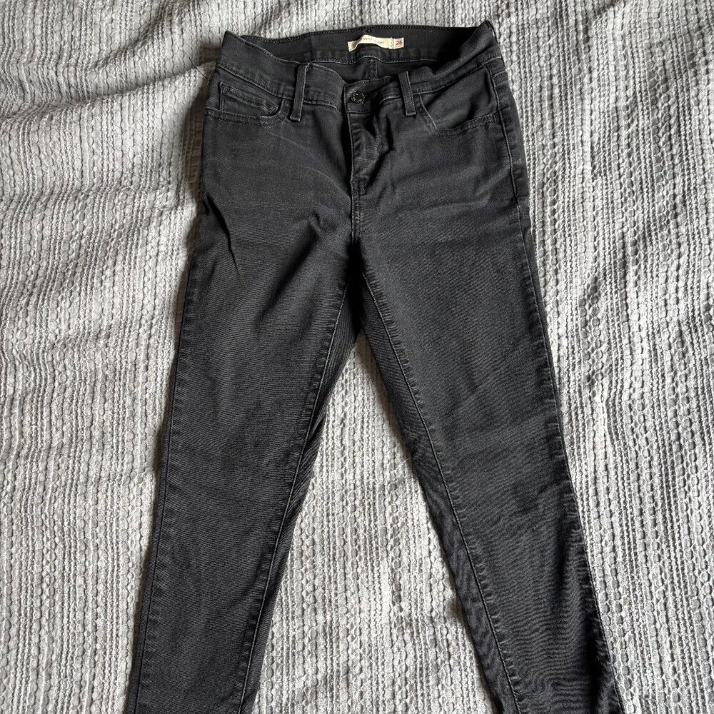 Levi's black super skinny jeans
